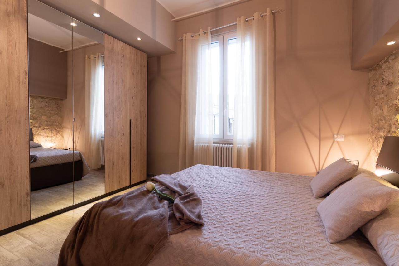 Апартаменты La Casa Rosa Терни Экстерьер фото